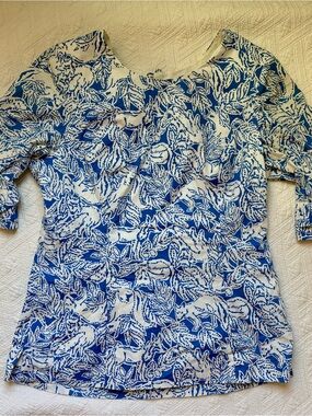 Lilly Pulitzer Blue and White Lina Top in Foxed Up